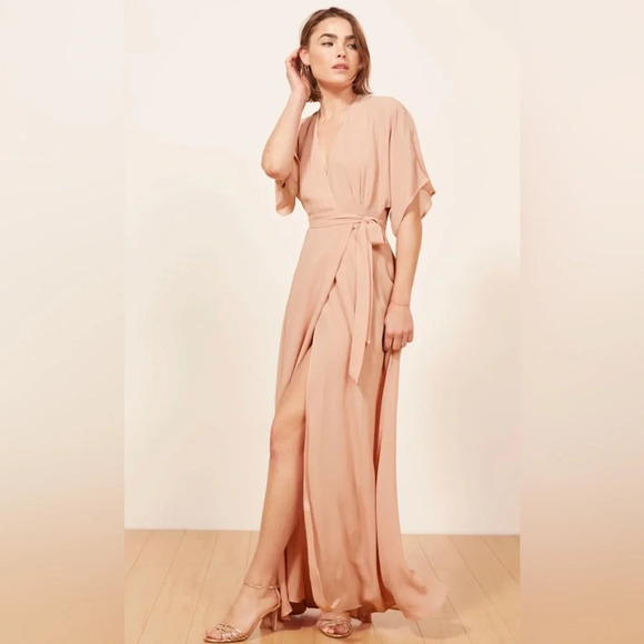 Reformation women’s Winslow dress in blush size small - Picture 2 of 10